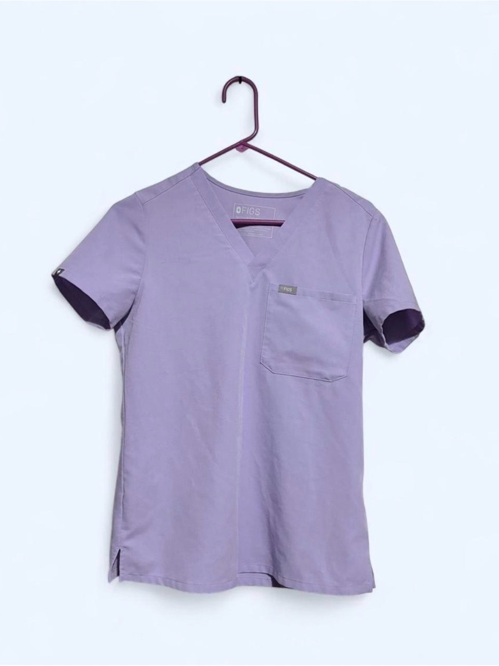 Figs Lavender Short Sleeve V-Neck Scrub Top